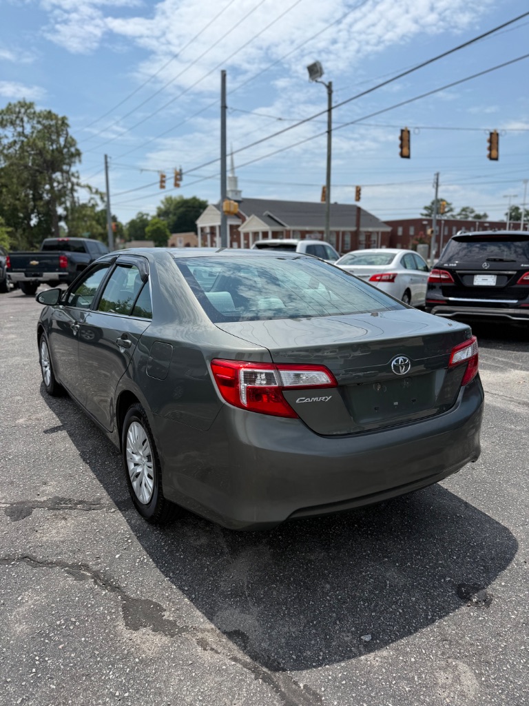 2014 Toyota Camry - $9,450