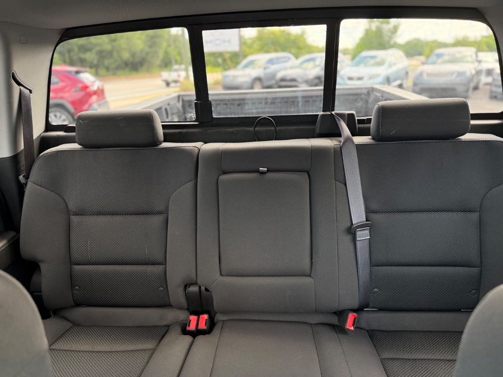 2017 Chevrolet Silverado - $20,995