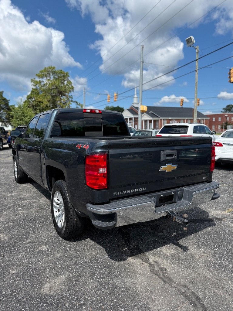2017 Chevrolet Silverado - $20,995