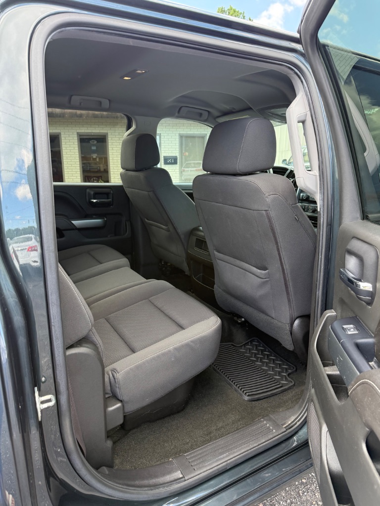 2017 Chevrolet Silverado - $20,995