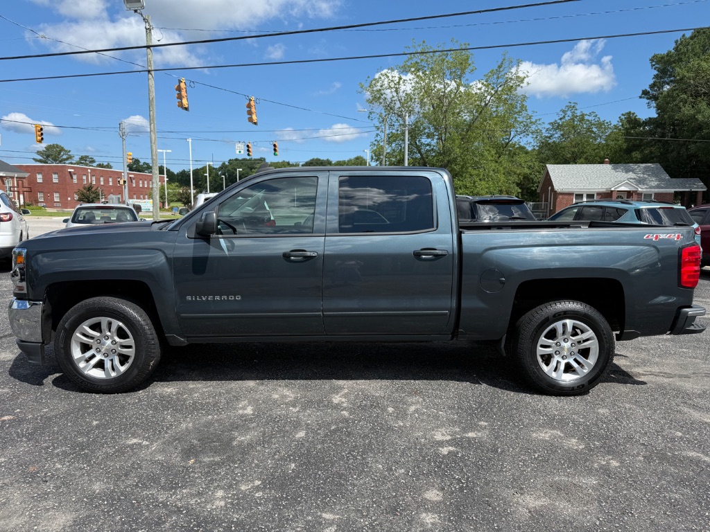 2017 Chevrolet Silverado - $20,995