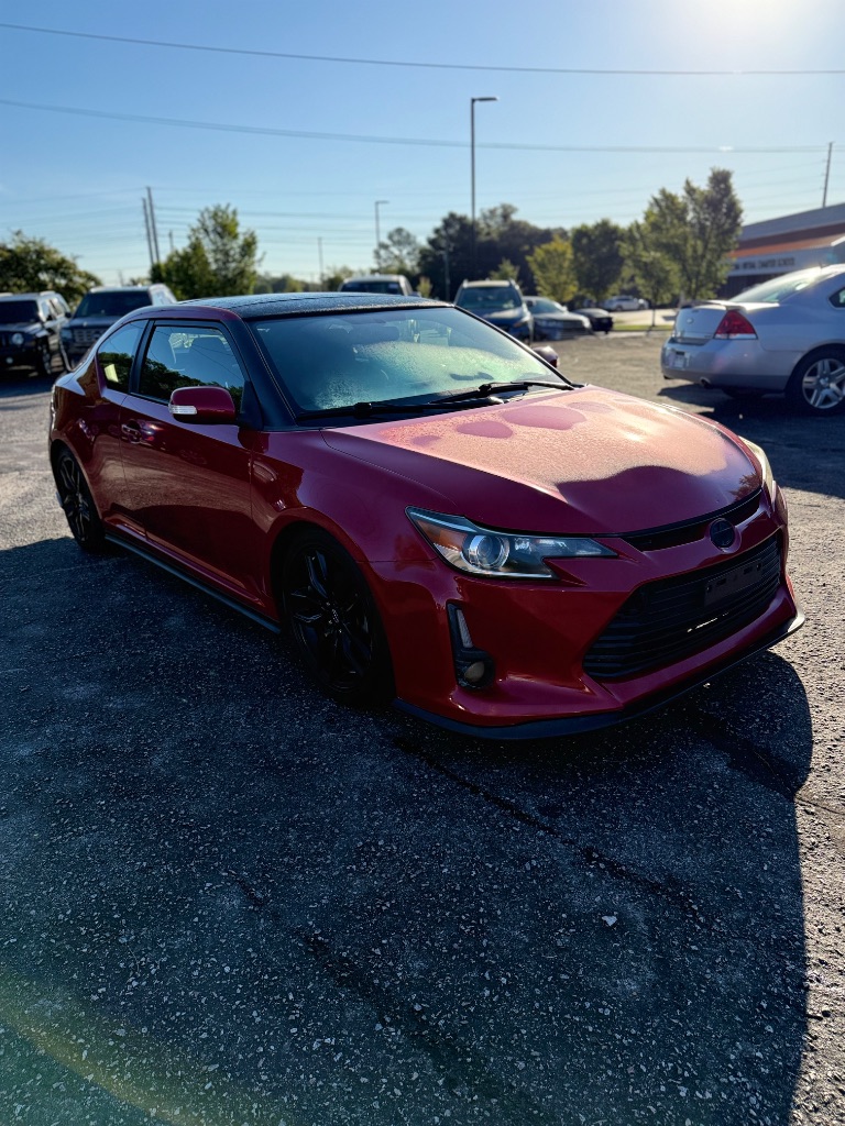 2016 Toyota Scion Tc - $9,950