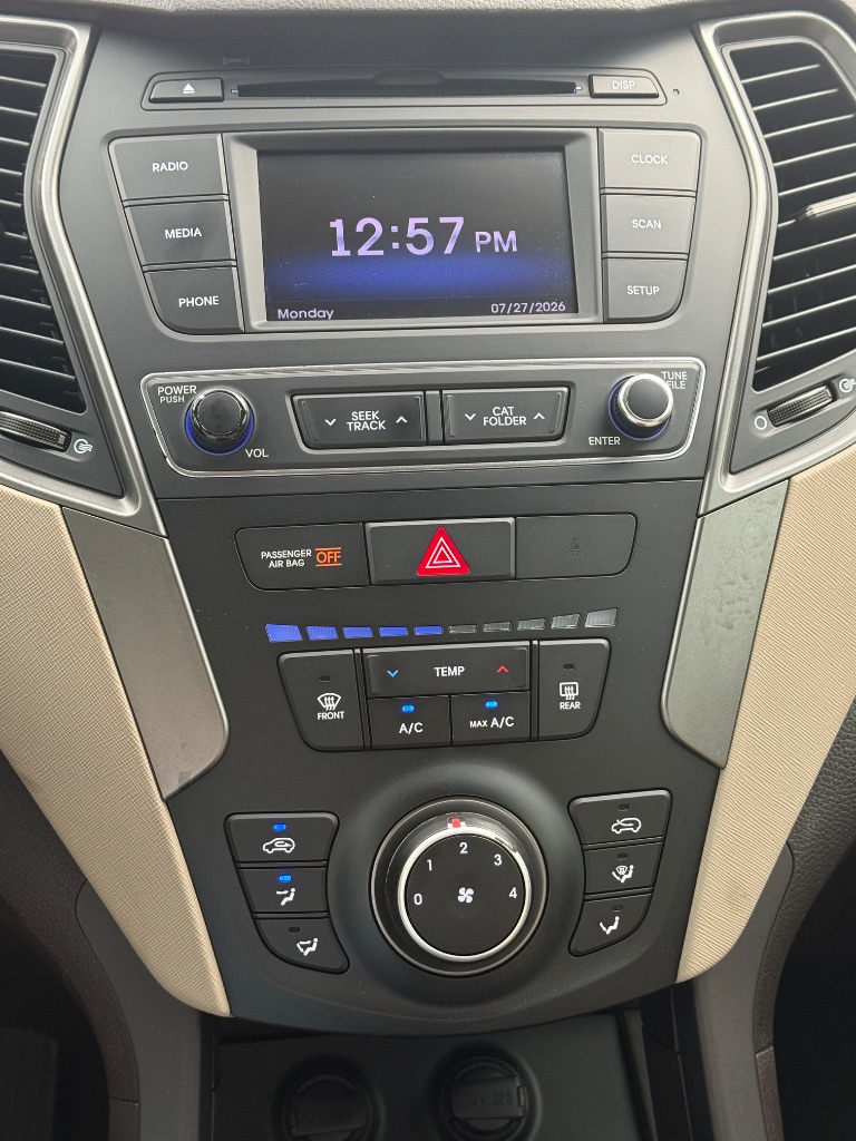 2017 Hyundai Santa Fe - $11,900