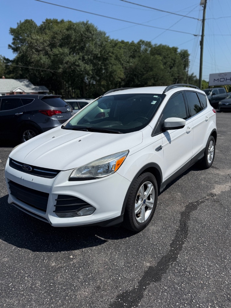 2016 Ford Escape - $7,995