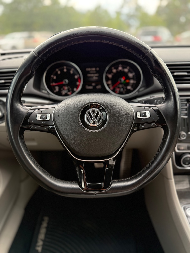 2017 Volkswagen Passat - $8,950