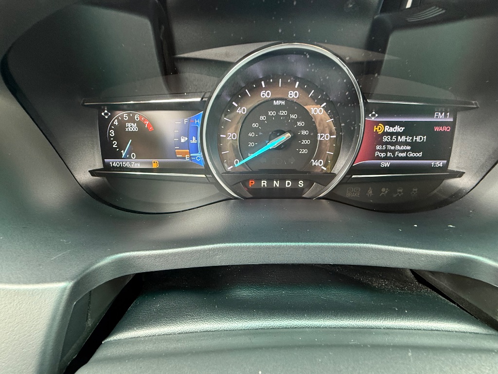 2016 Ford Explorer - $10,900
