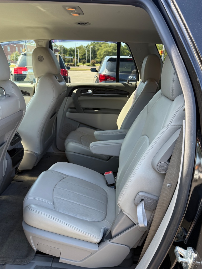 2017 Buick Enclave - $7,950
