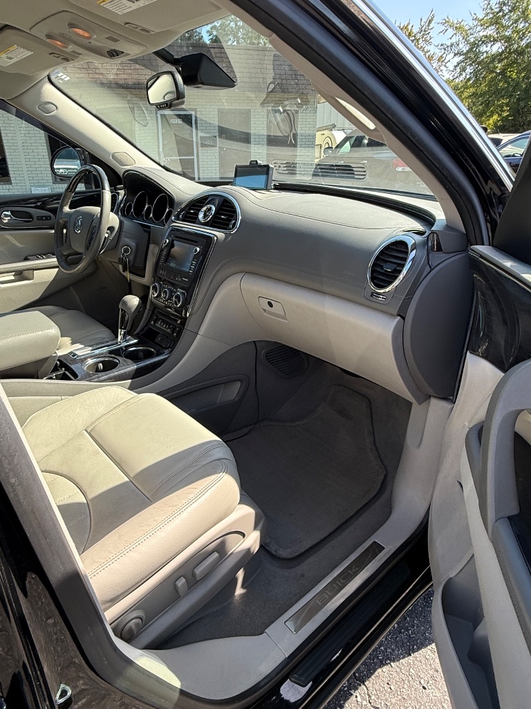2017 Buick Enclave - $7,950