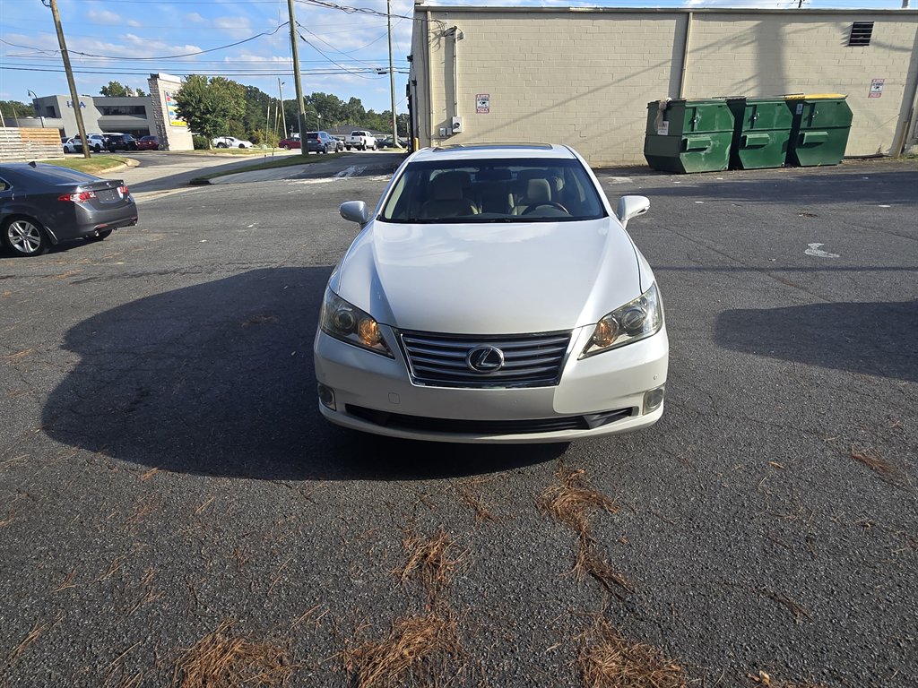 2010 Lexus ES - $7,700