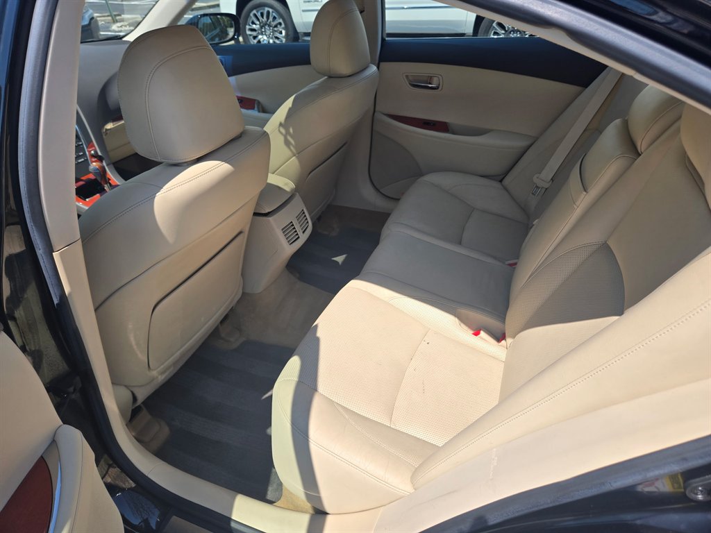 2010 Lexus ES