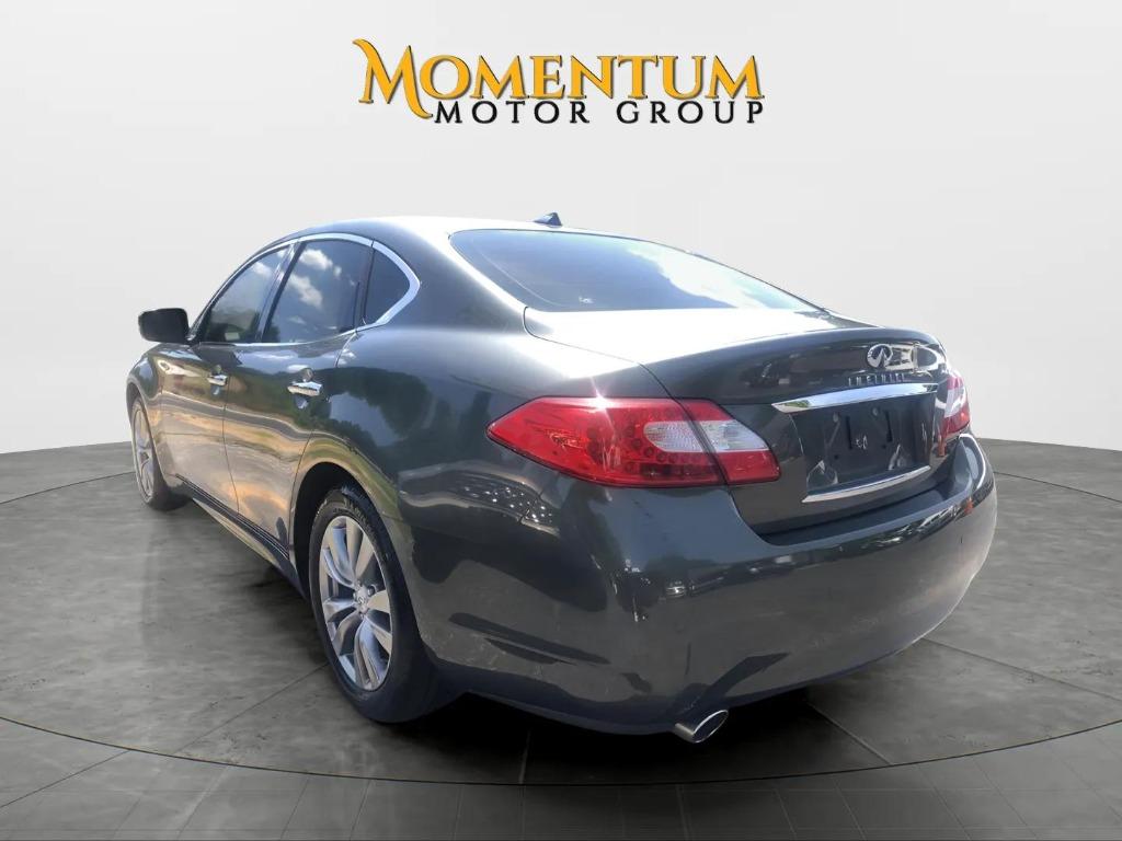 2013 INFINITI M - $14,995