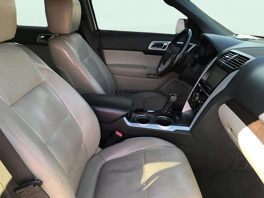 2012 Ford Explorer - $12,995