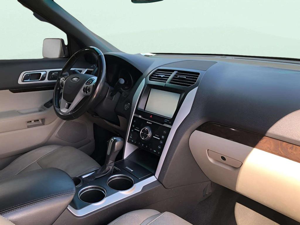 2012 Ford Explorer - $12,995