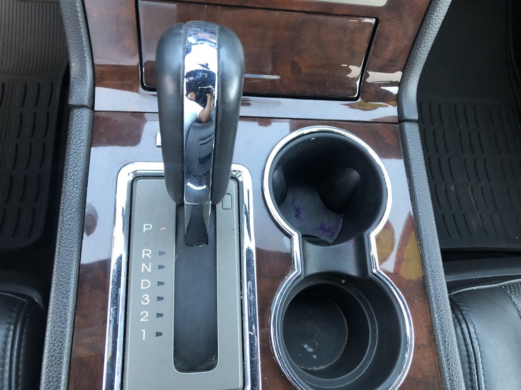 2014 Lincoln SLX photo