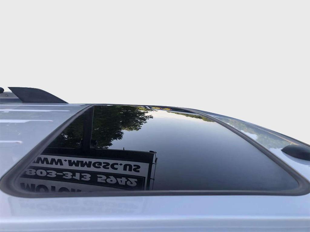 2014 Lincoln Navigator - $19,995