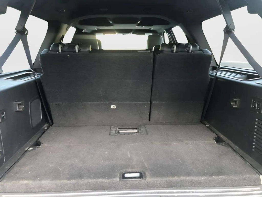 2014 Lincoln Navigator - $19,995
