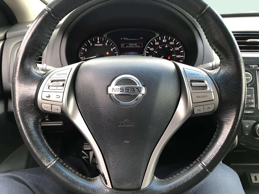 2014 Nissan Altima - $9,995