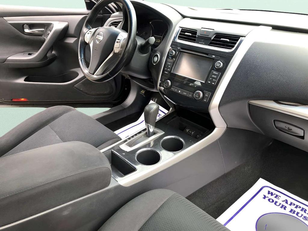 2014 Nissan Altima - $9,995