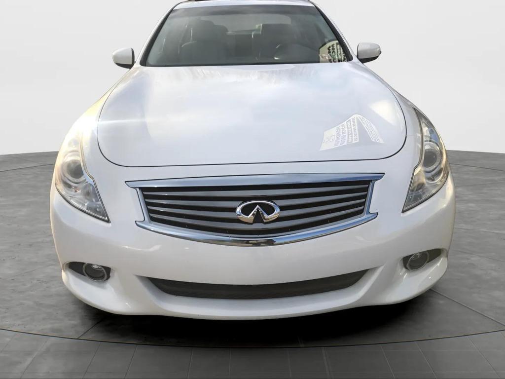 2011 INFINITI G - $11,995