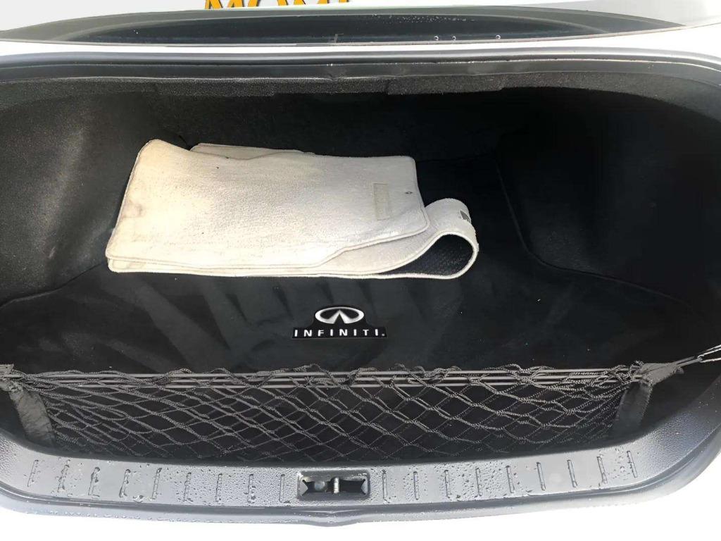 2011 INFINITI G - $11,995