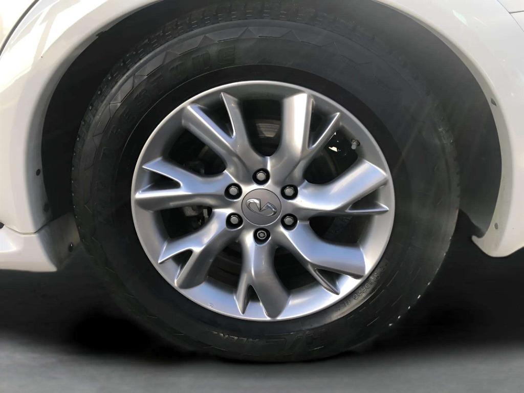 2012 INFINITI QX56 - $15,995