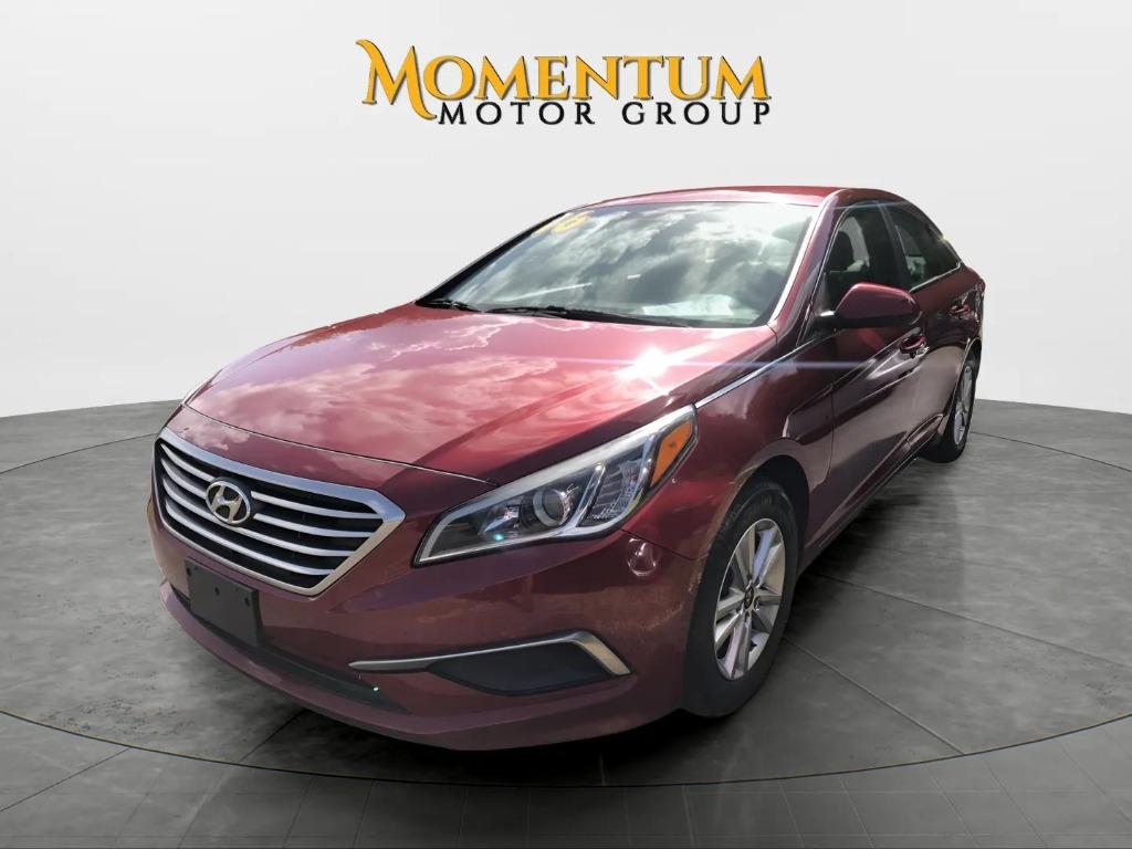 2016 Hyundai Sonata - $13,995