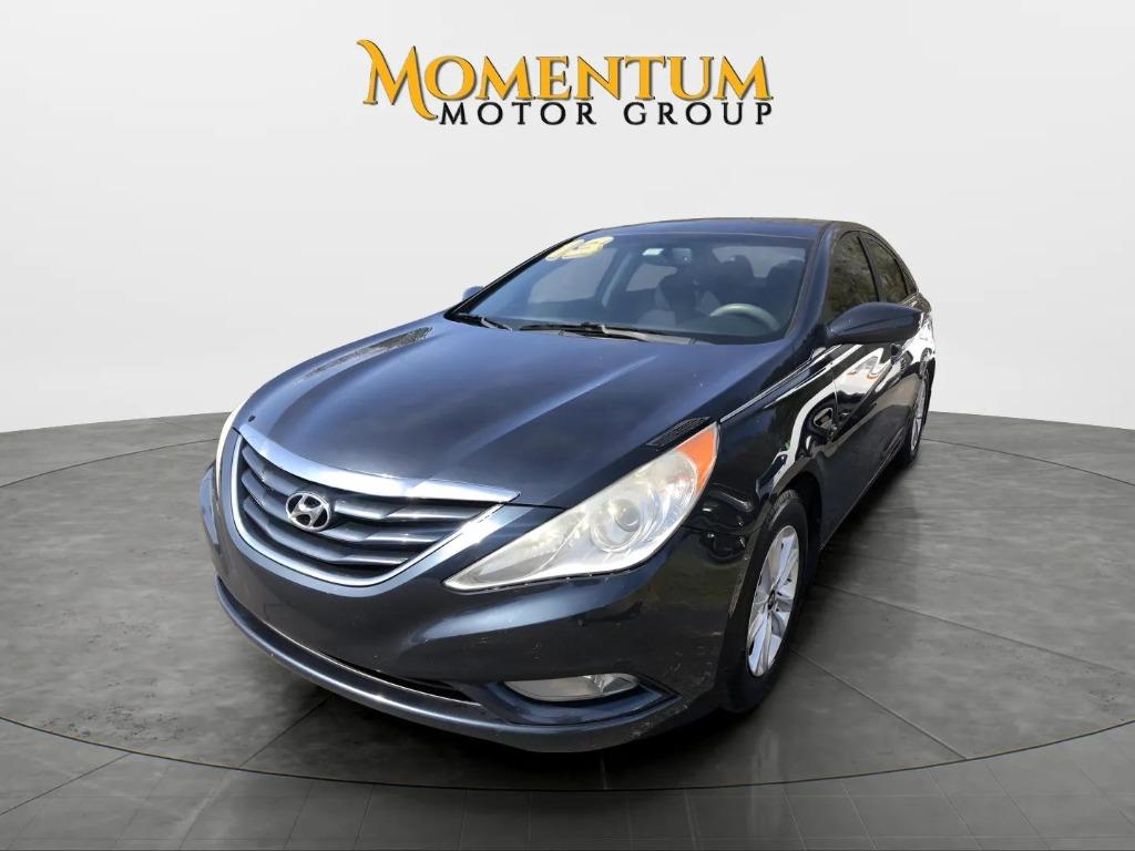 2013 Hyundai Sonata - $8,995