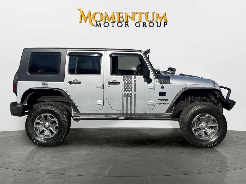 2010 Jeep Wrangler - $16,995