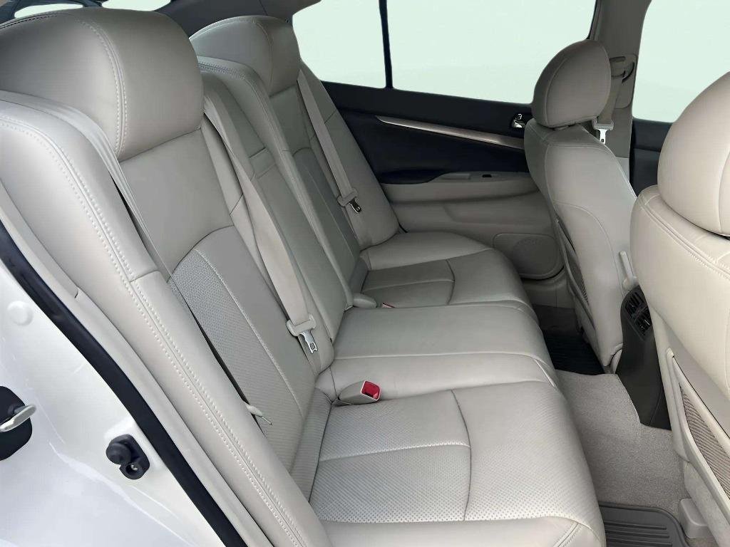 2011 INFINITI G - $14,995