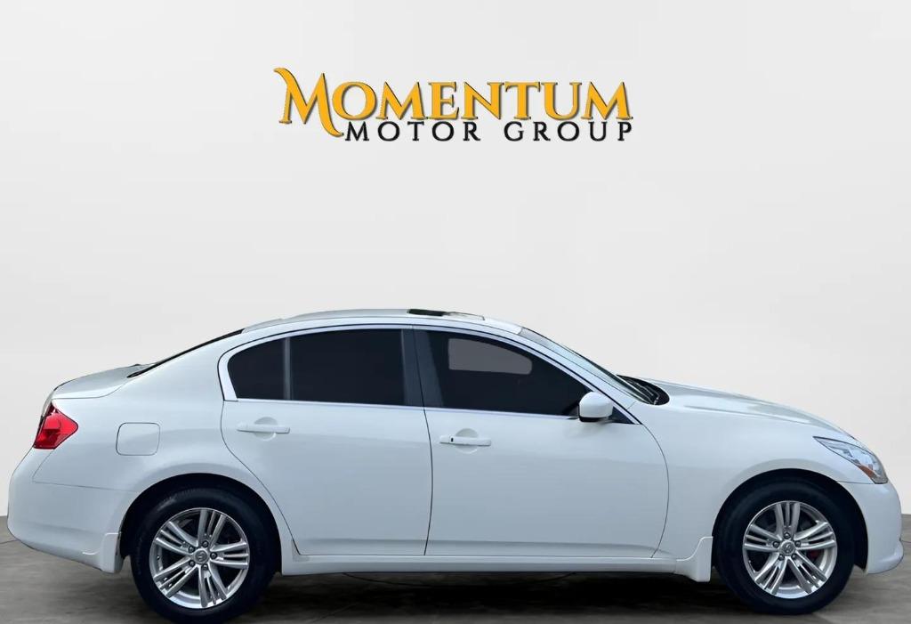 2011 INFINITI G - $14,995