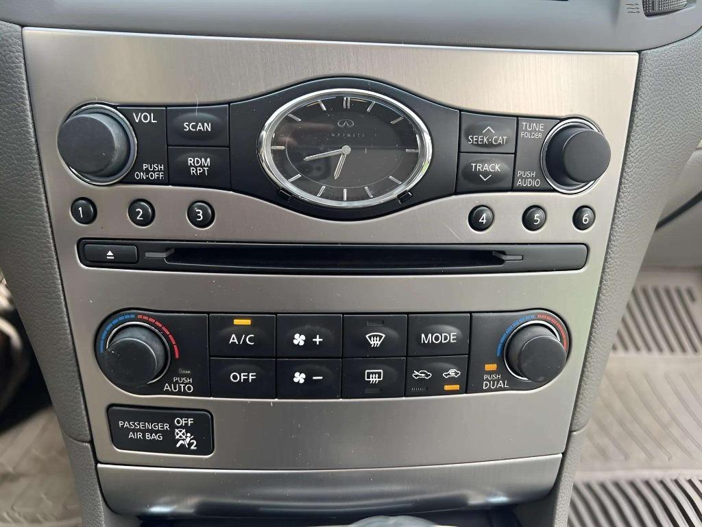 2011 INFINITI G - $14,995