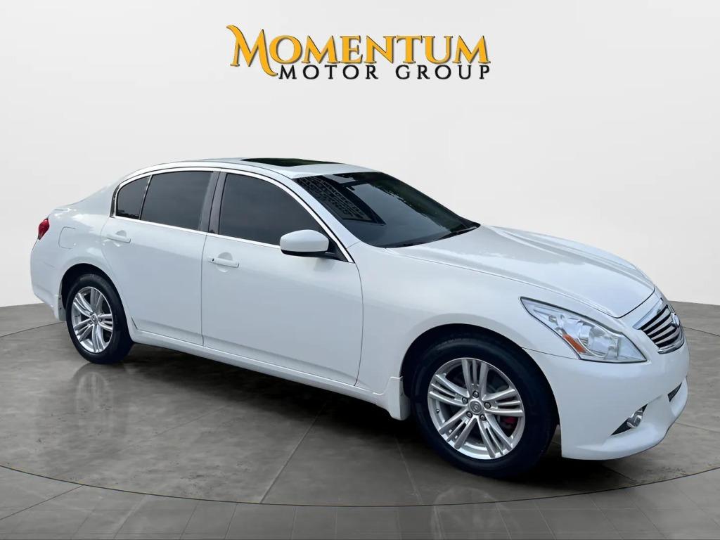 2011 INFINITI G - $14,995