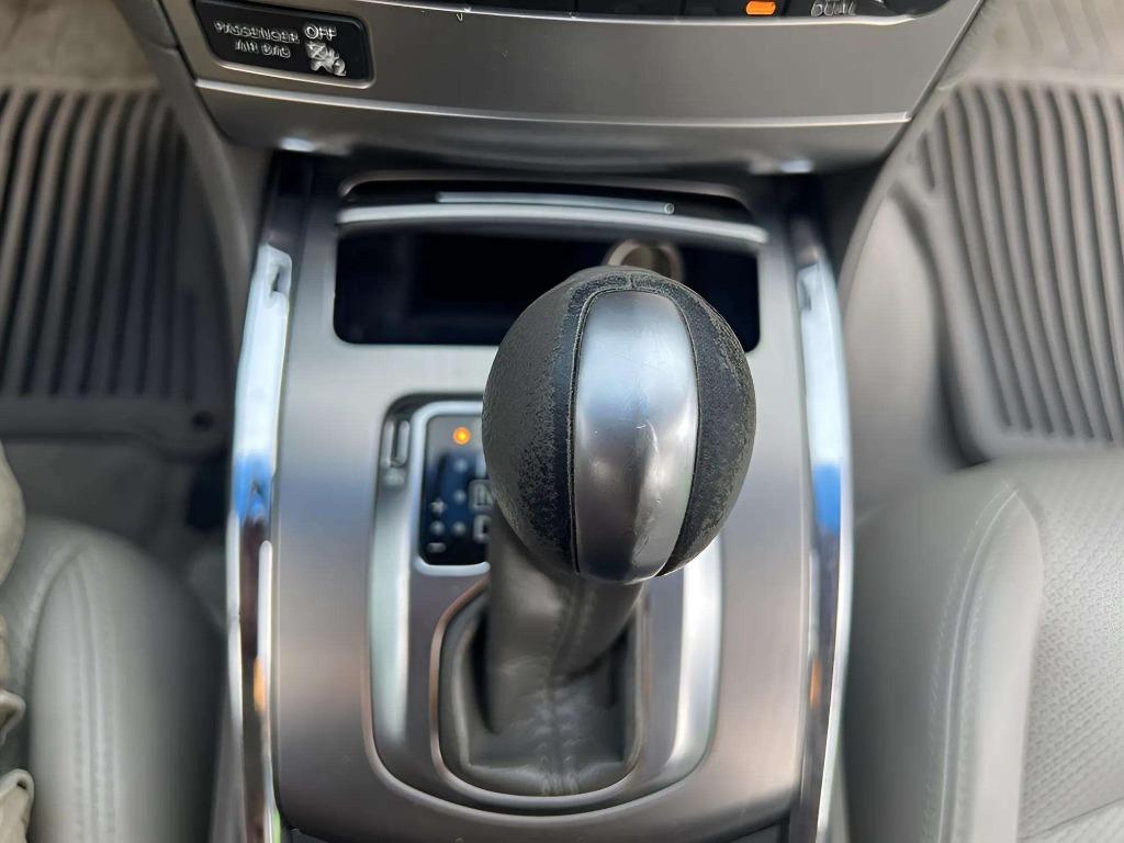 2011 INFINITI G - $14,995