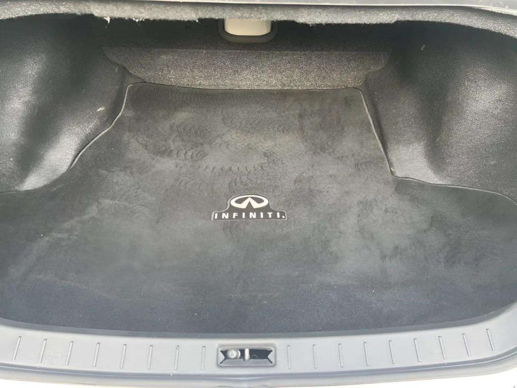 2011 INFINITI G - $14,995