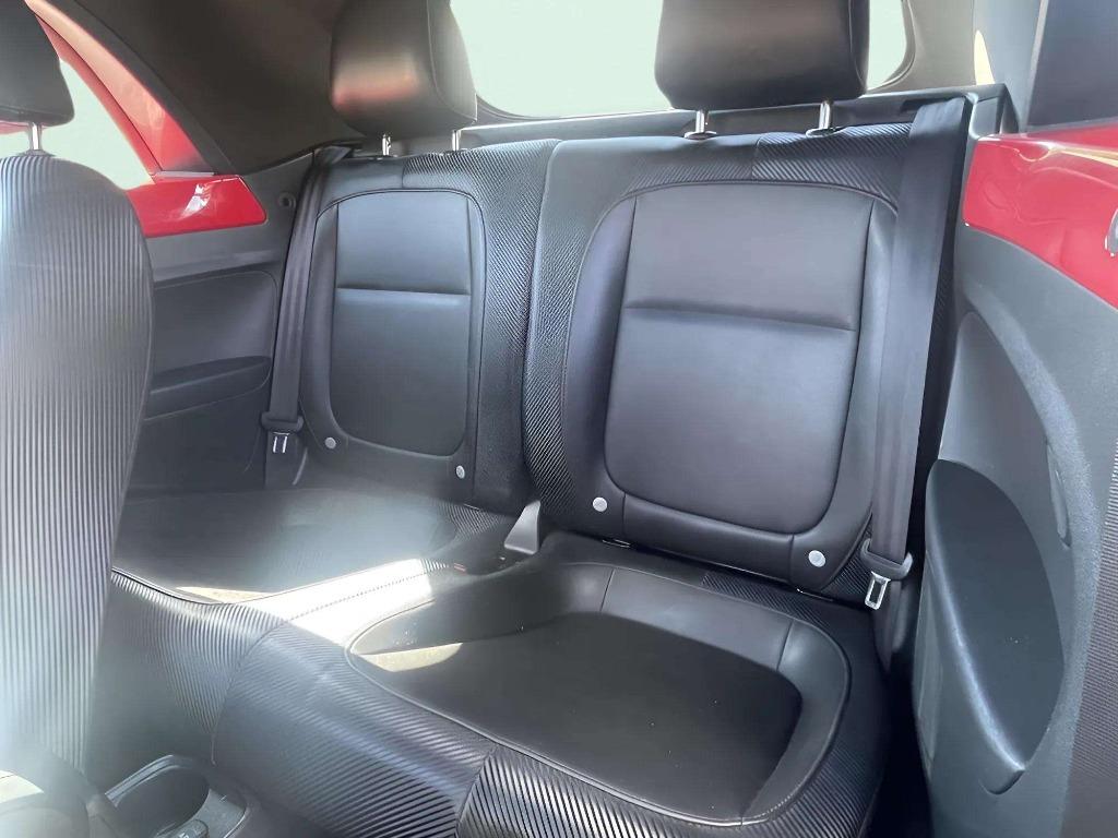 2014 Volkswagen Beetle - $19,995