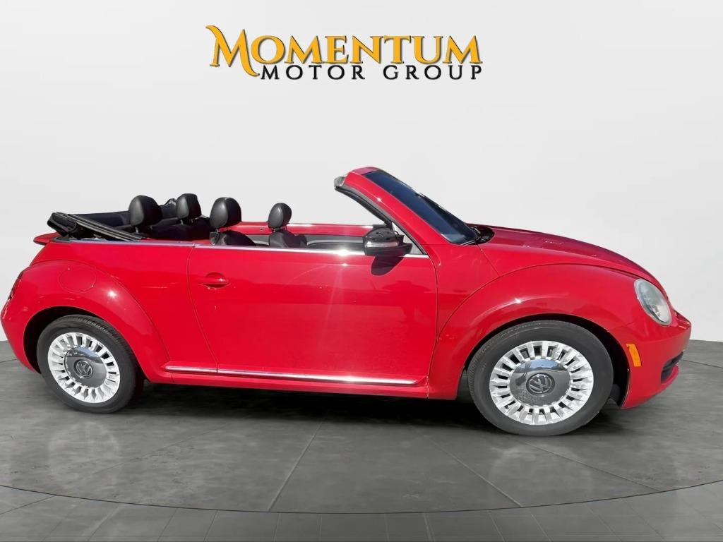 2014 Volkswagen Beetle - $19,995