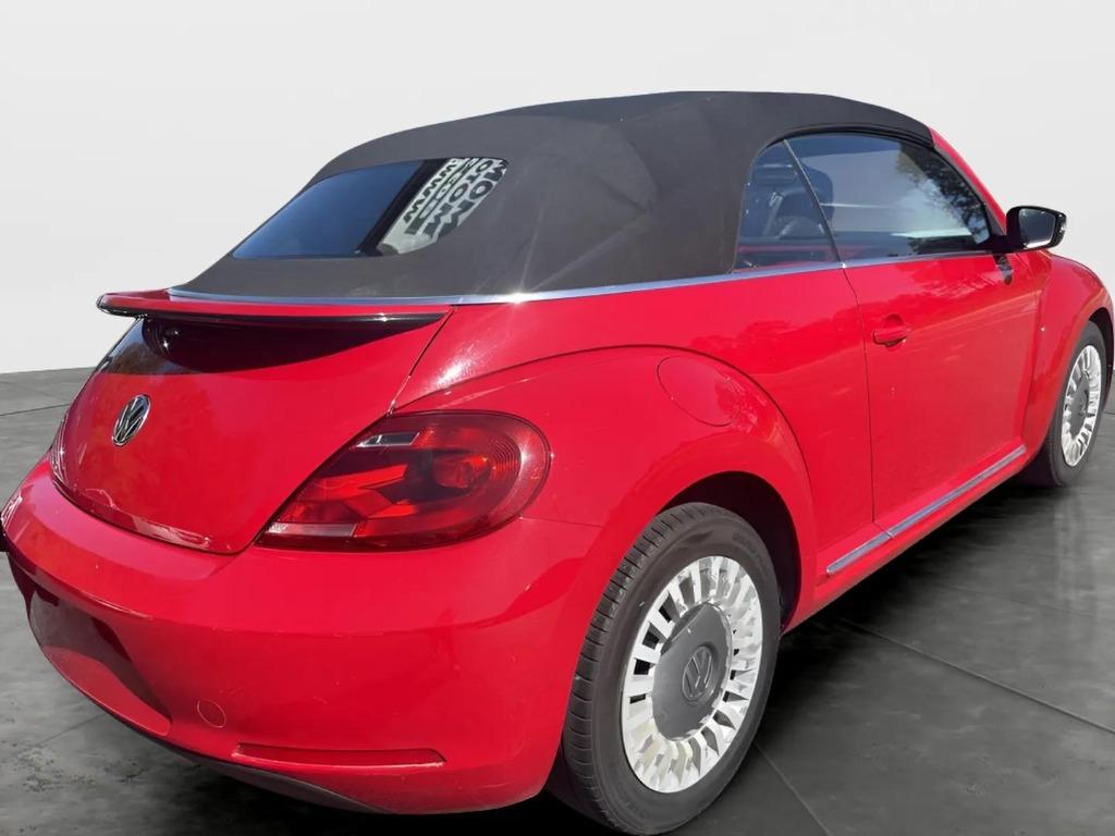 2014 Volkswagen Beetle - $19,995