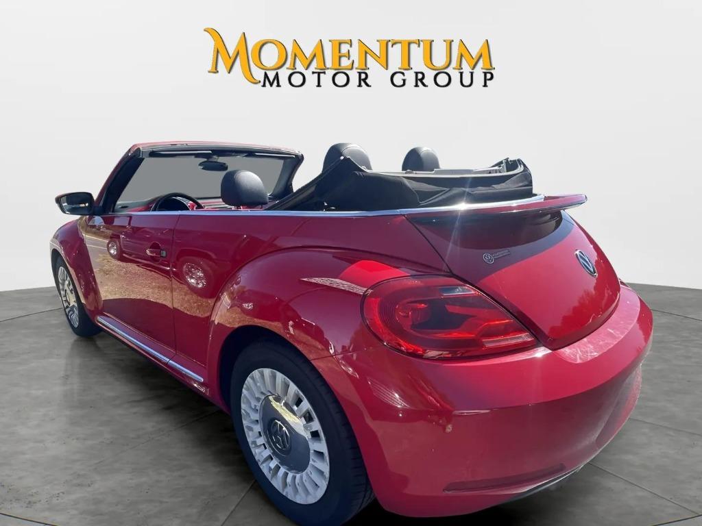 2014 Volkswagen Beetle - $19,995
