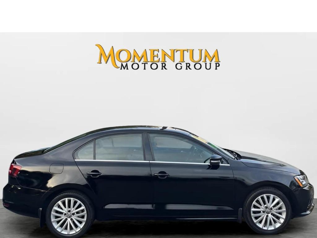 2016 Volkswagen Jetta - $10,995