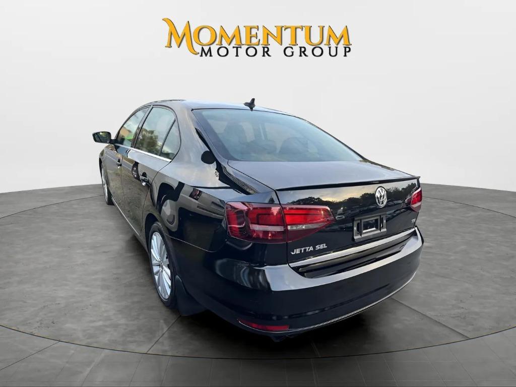 2016 Volkswagen Jetta - $10,995