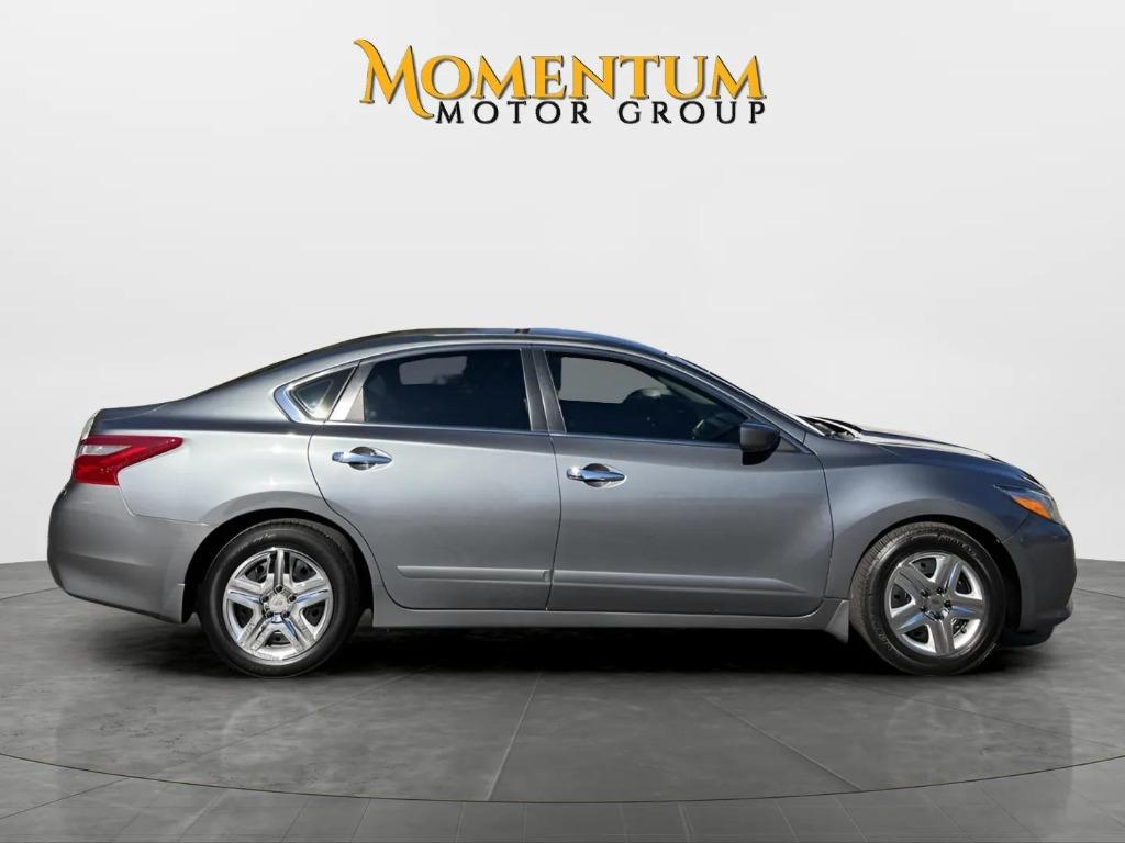 2018 Nissan Altima - $16,995