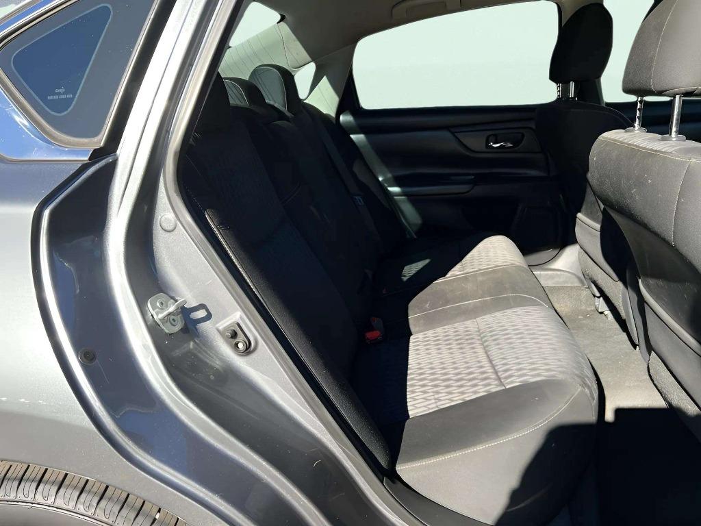 2018 Nissan Altima - $16,995