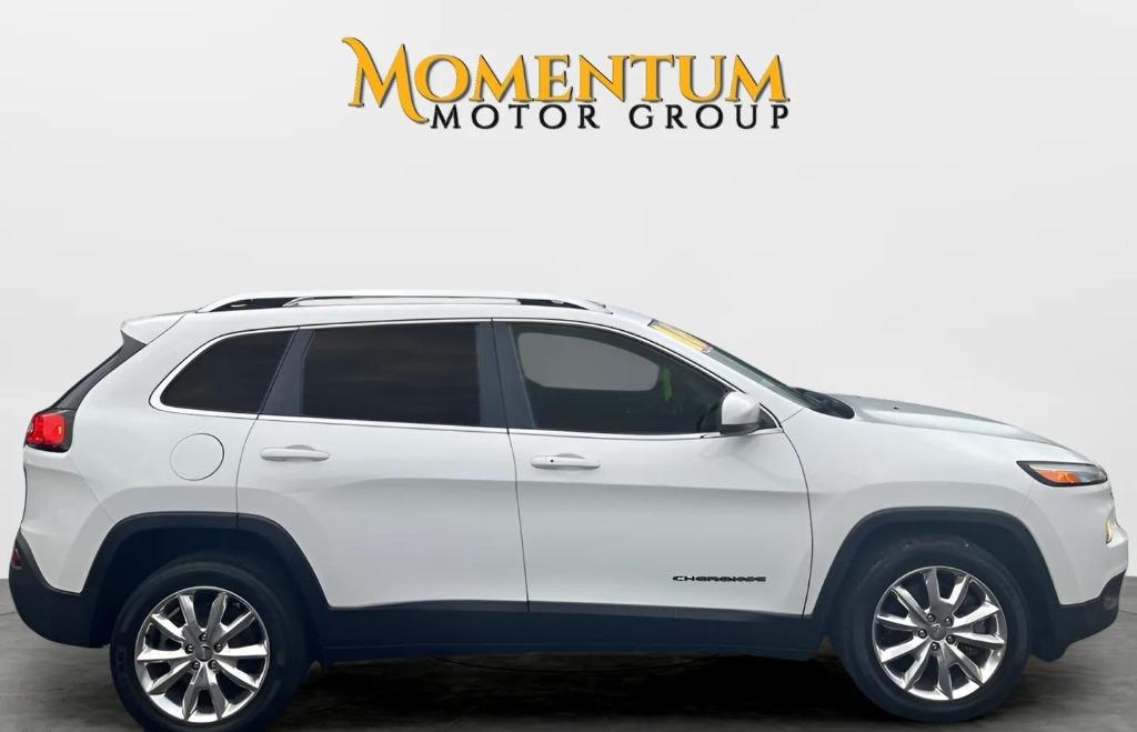 2016 Jeep Cherokee - $16,995