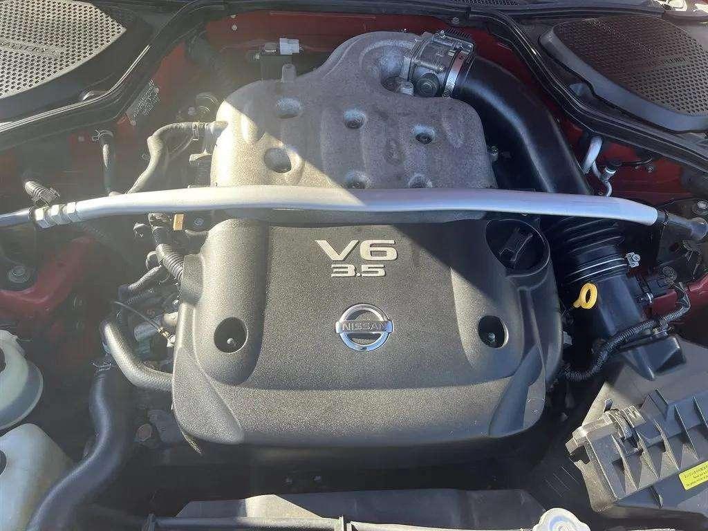 2005 Nissan 350Z - $9,995