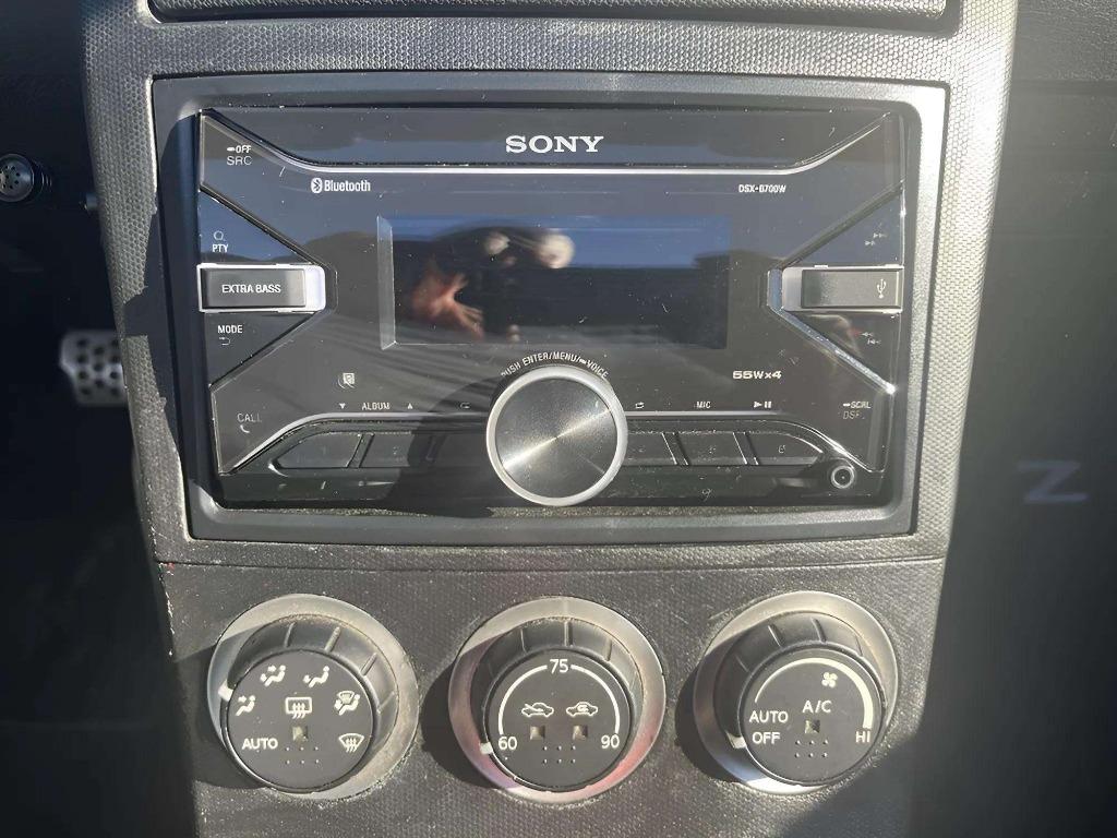 2005 Nissan 350Z - $9,995