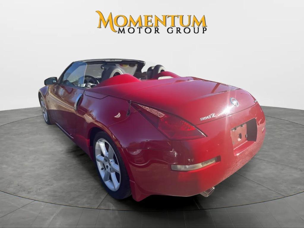 2005 Nissan 350Z - $9,995