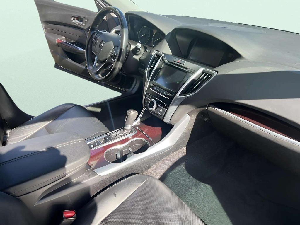 2016 Acura TL - $17,995