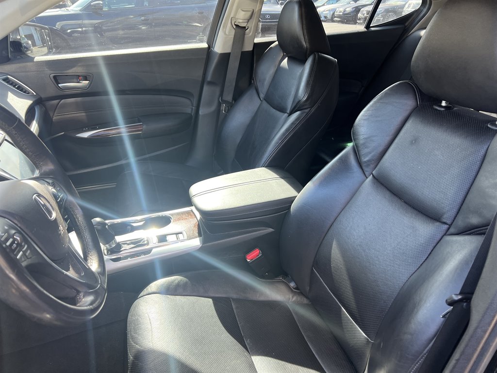 2016 Acura TLX Base 2.4l photo