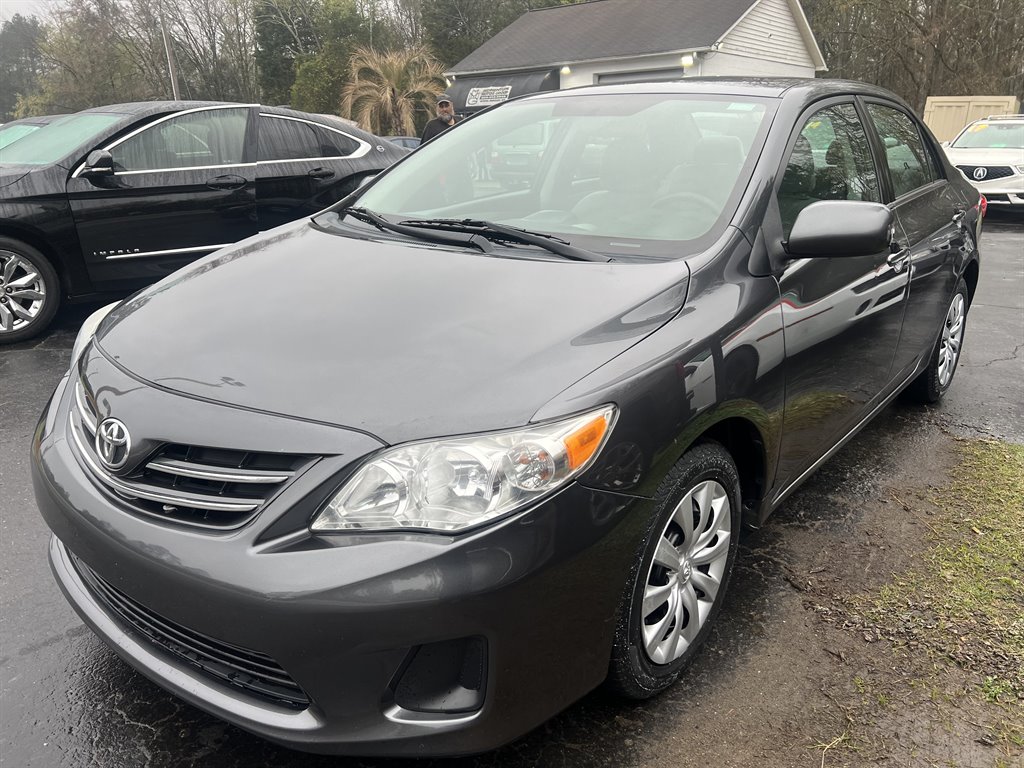 2013 Toyota Corolla L photo