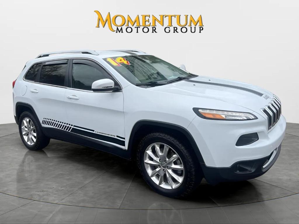 2014 Jeep Cherokee - $14,995